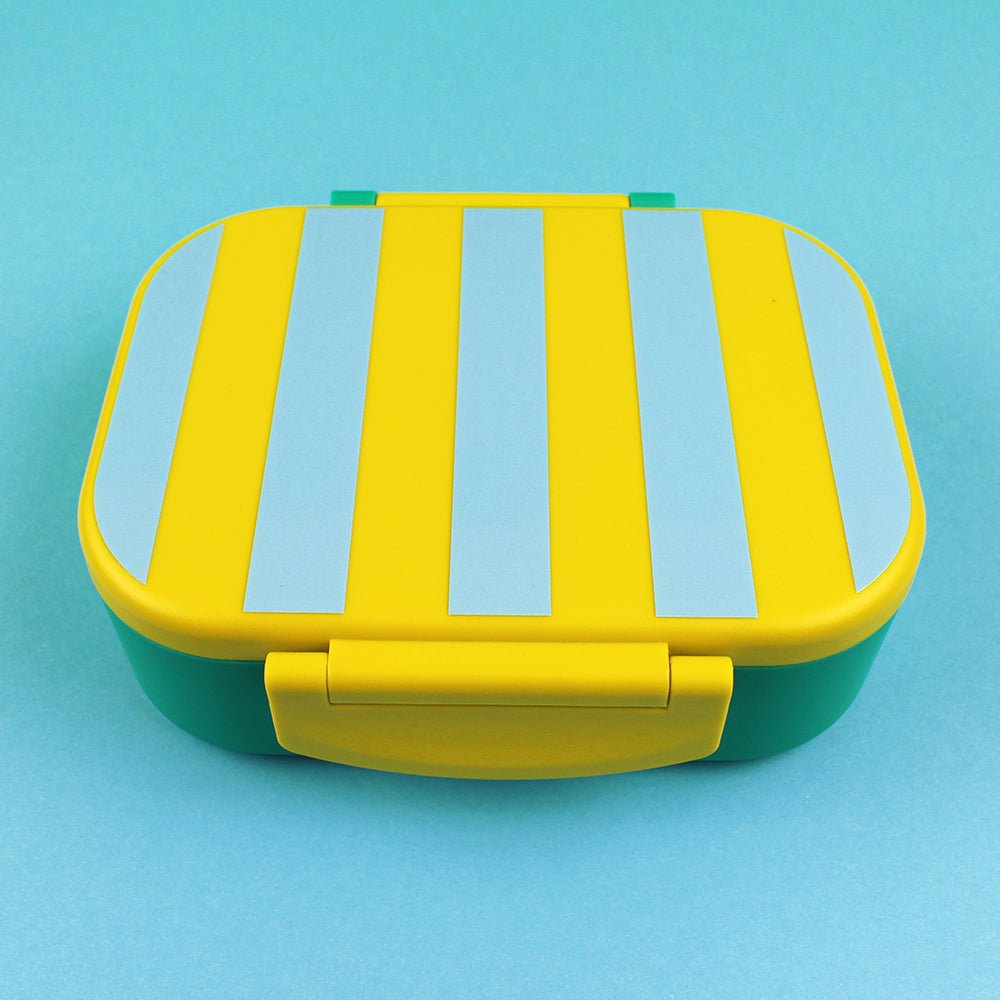 Brotdose/Lunchbox - Stripes gelb/hellblau/grün inkl. Geschenkkarton Ava & Yves - malmichmunt.com