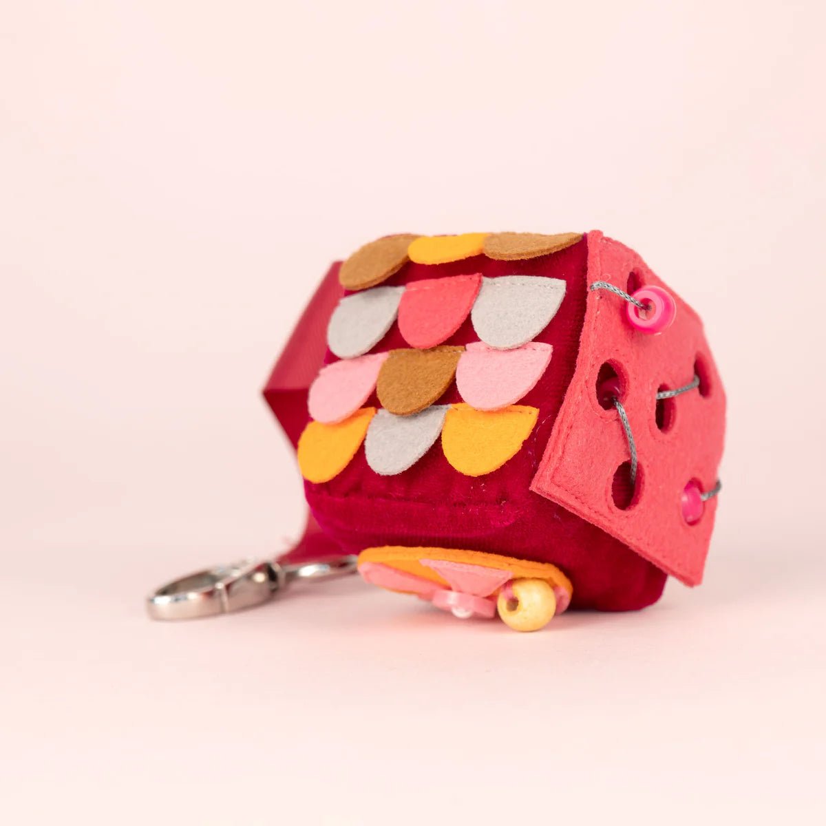 Jolly Designs - Calmi Cube "Ruali" der Sanfte Jolly Designs - malmichmunt.com