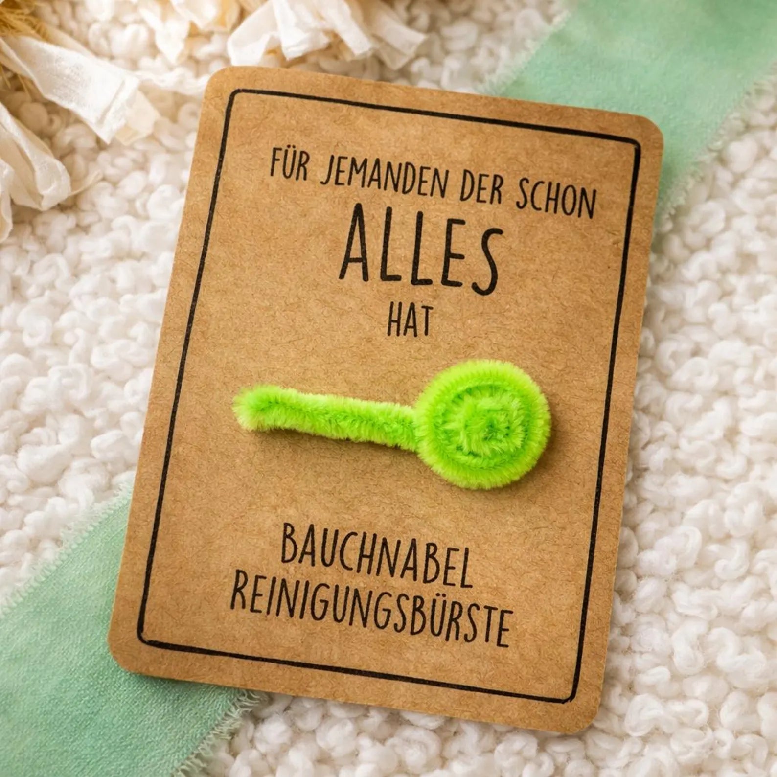 Bauchnabelreinigungsbürste – Lustige Scherzartikel Bürste für den Bauchnabel Alicas Schlawiner - malmichmunt.com