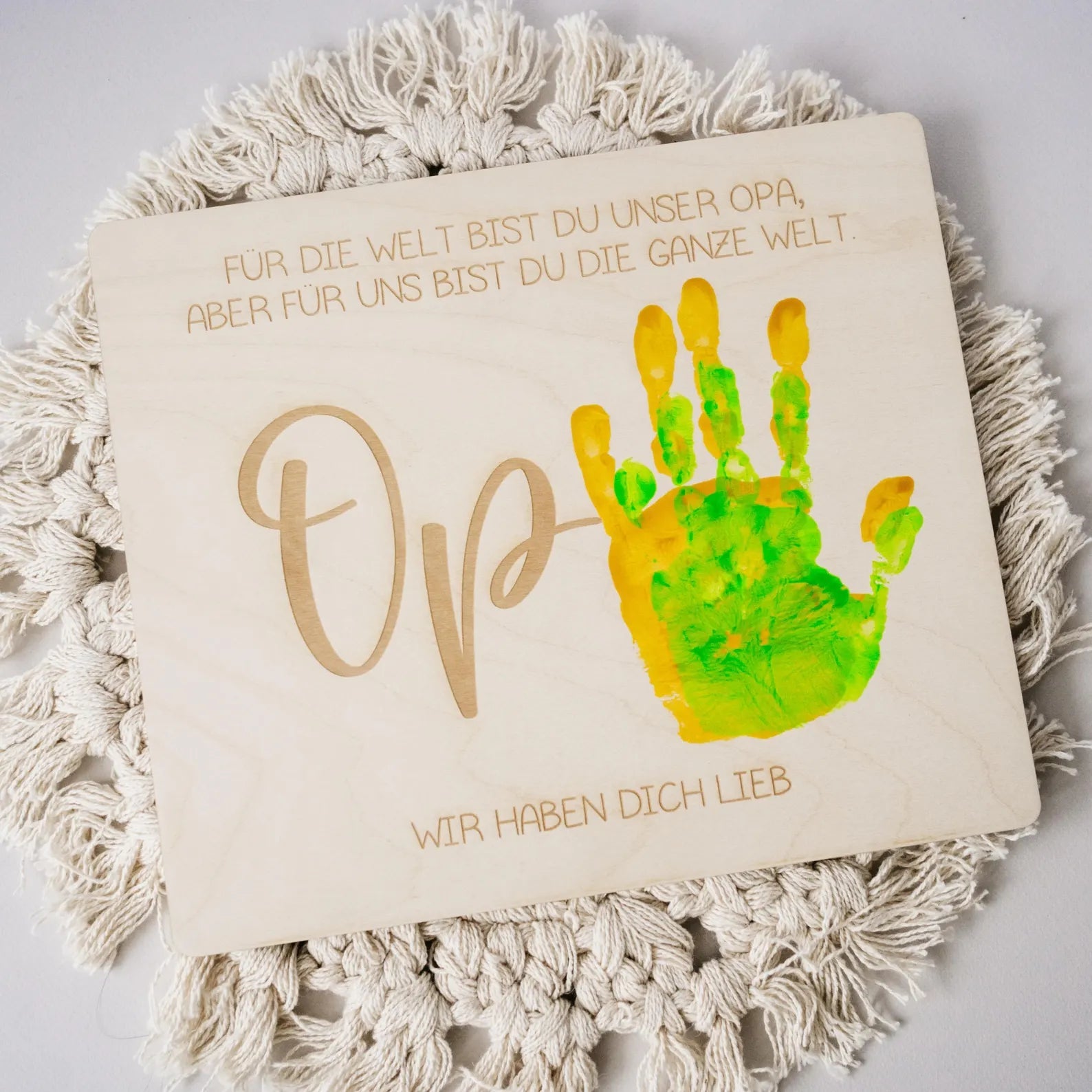Handabdruck Brettchen Opa – Persönliches Holzgeschenk (mehrere Kinder) Alicas Schlawiner - malmichmunt.com