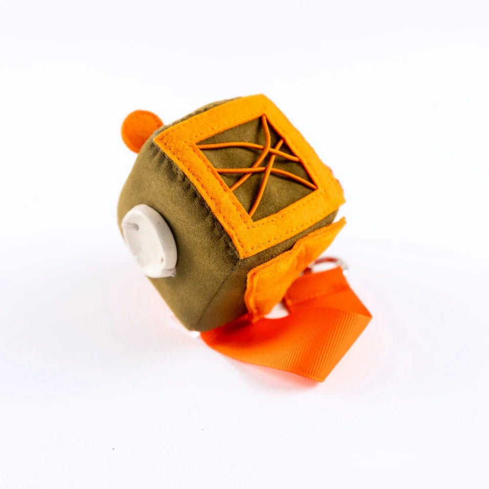 Jolly Designs - Calmi Cube "Olivi" - der Erdende Jolly Designs - malmichmunt.com