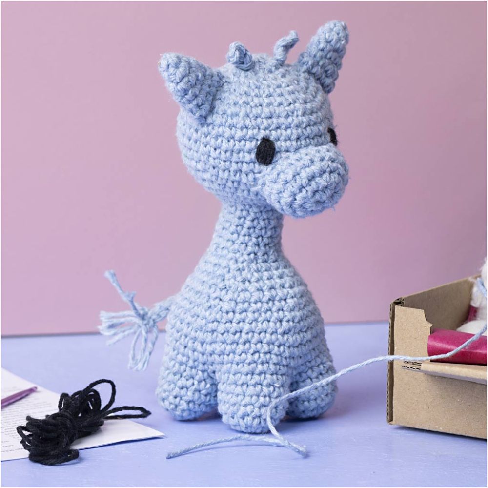 Kreativ Set Amigurumi – Süße Giraffe in Hellblau häkeln Creativ Company - malmichmunt.com