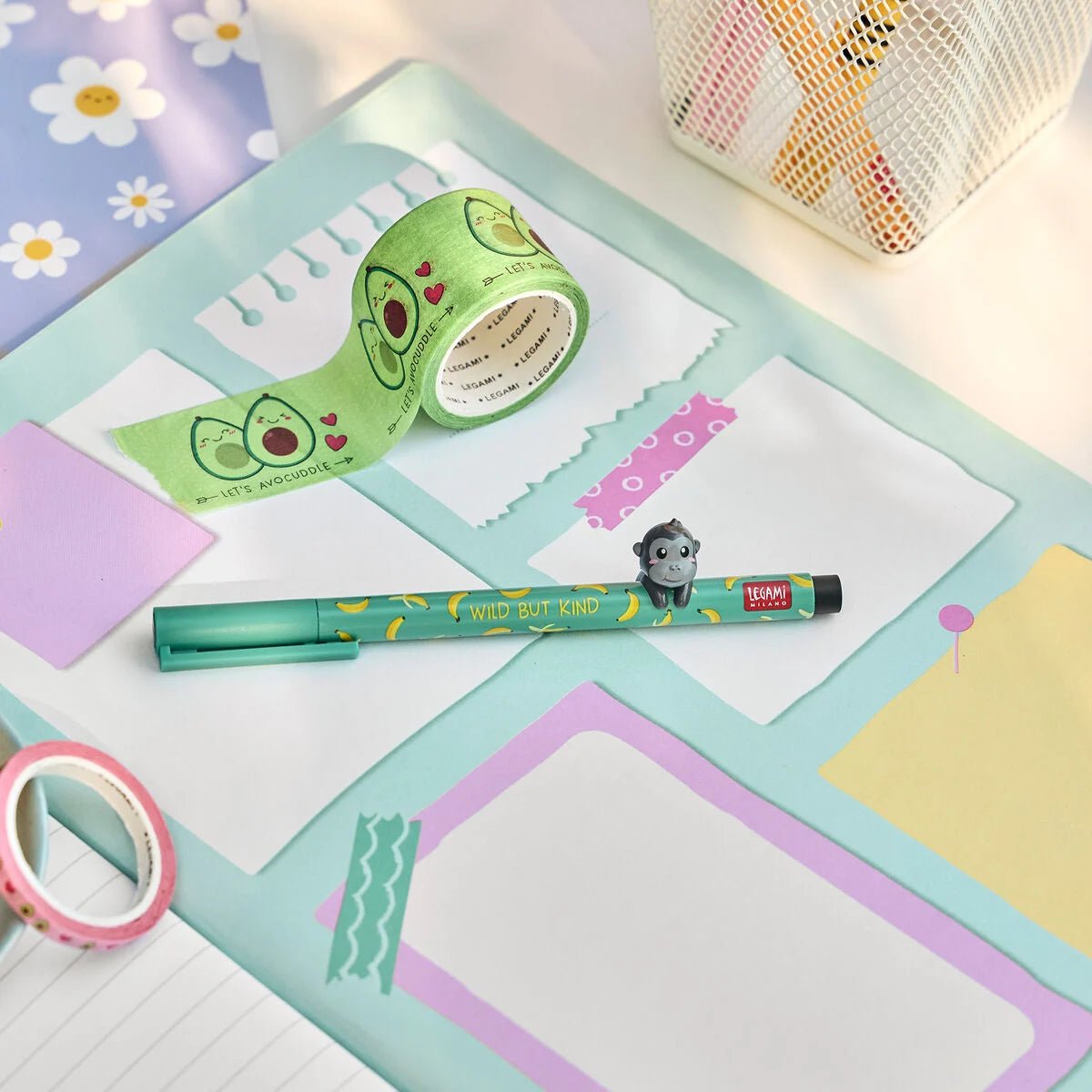 Lovely Friends Stift mit Deko-Tierchen Gorilla „Wild but Kind“ Legami - malmichmunt.com