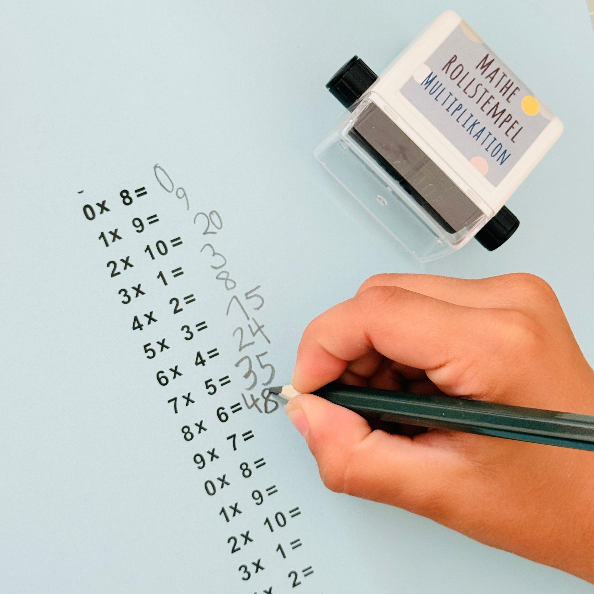 Lulubug Mathe Rollstempel "Multiplikation" Bell Trade - malmichmunt.com