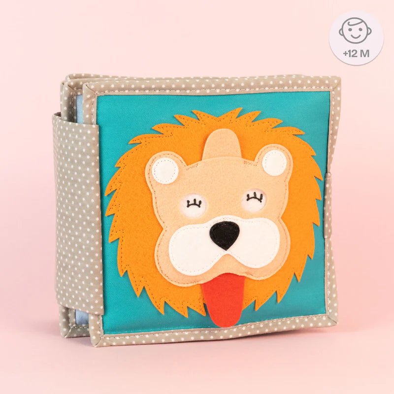 Mini Quiet Book "Dösender Löwe" Jolly Designs - malmichmunt.com
