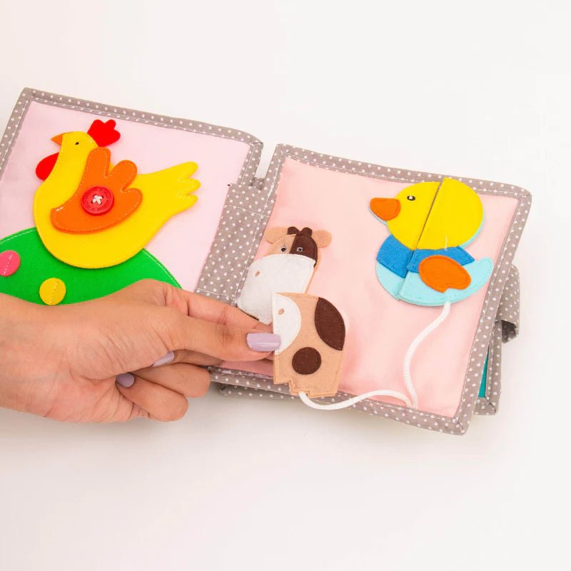 Mini Quiet Book "Dösender Löwe" Jolly Designs - malmichmunt.com