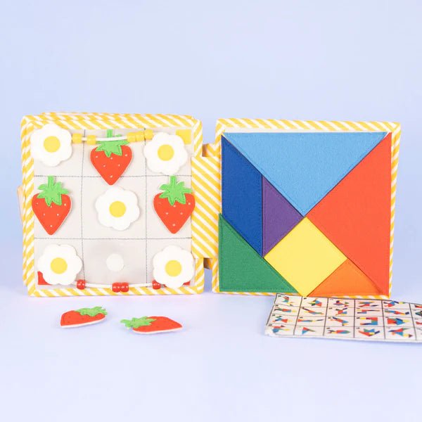 Mini Quiet Book "Spielewelt" (ab 3 Jahren) Jolly Designs - malmichmunt.com