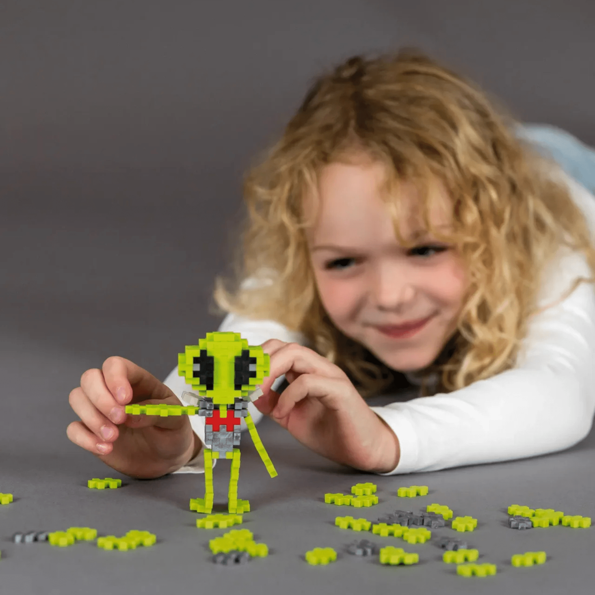 Plus - Plus 100 Kreativ Bausteine Alien Plus Plus - malmichmunt.com