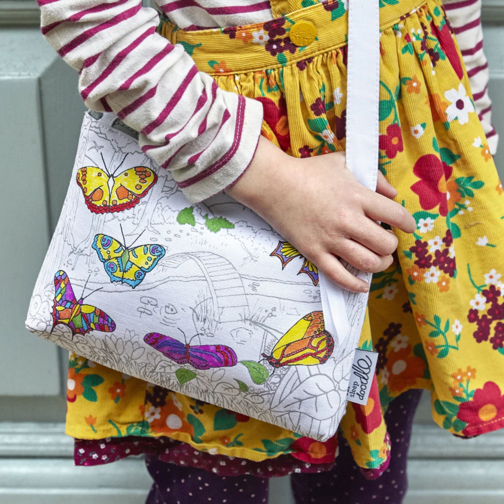 Umhängetasche zum Ausmalen Schmetterling EatSleepDoddle - malmichmunt.com